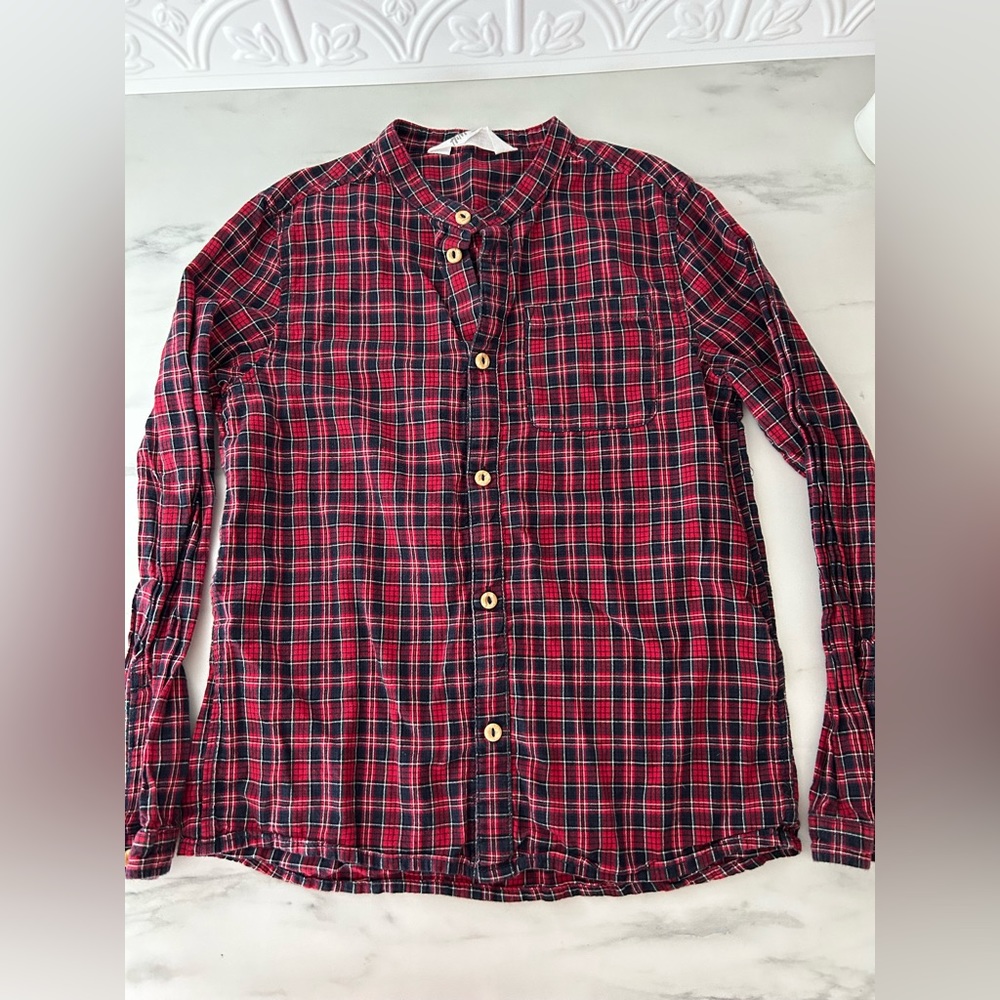Size 6/7 cotton button up